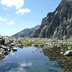 Pfleger Otel Anras